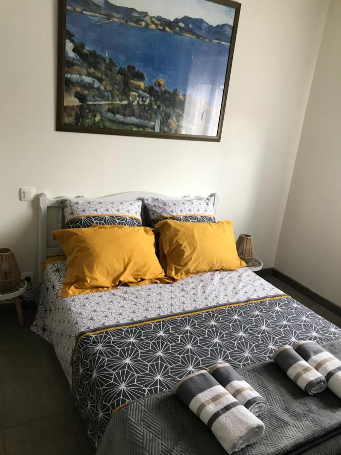 La Rosela De La Cite Bed & Breakfast Palaja Dış mekan fotoğraf